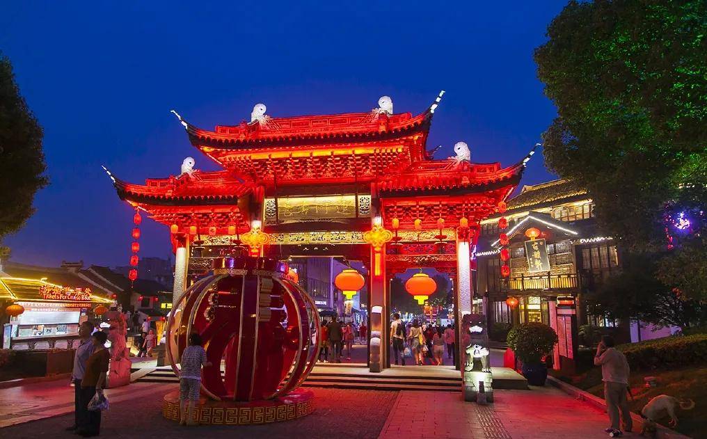 告别人挤人，比苏州安逸、比扬州好吃！这才是江苏最值得去的城市