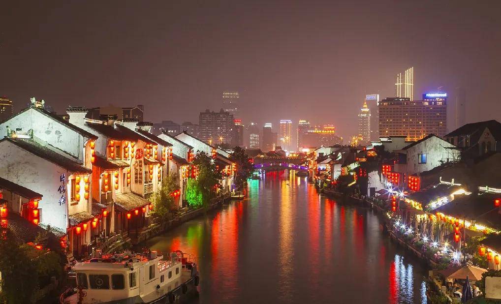 告别人挤人，比苏州安逸、比扬州好吃！这才是江苏最值得去的城市