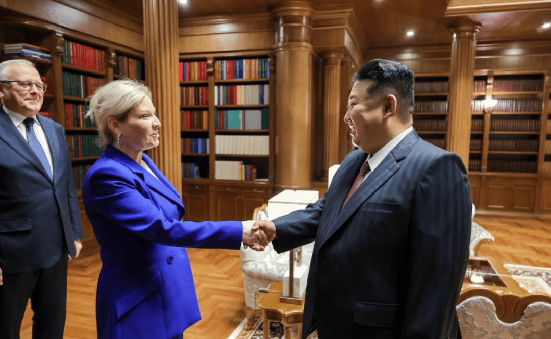 这场重要活动，金正恩再次携女出席